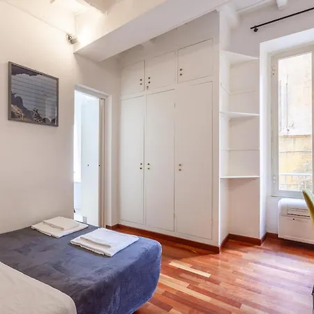 Lovely In The Old Town Apartamento